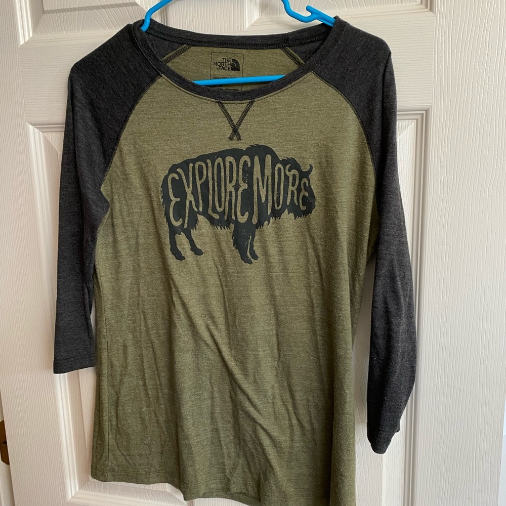 North Face 3/4 tee